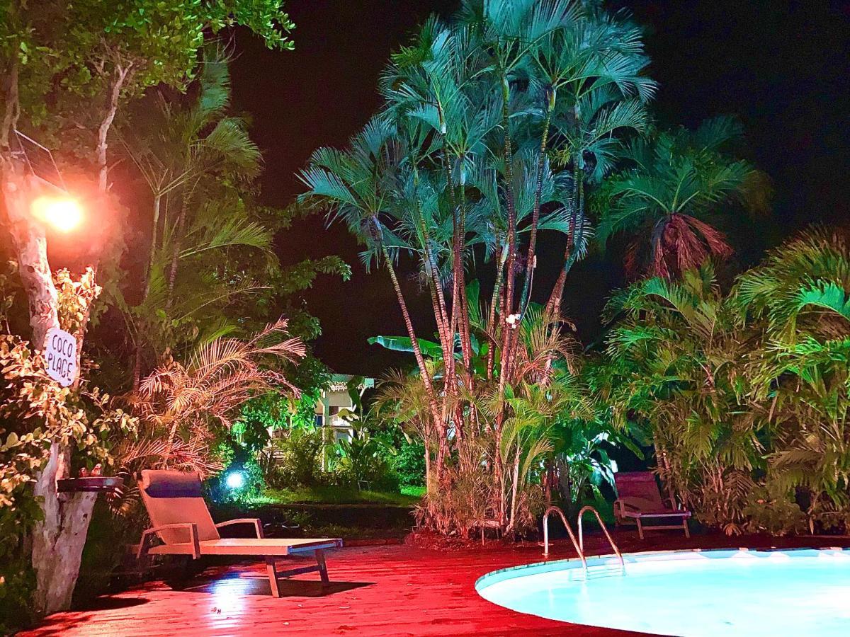 Lodge Pamplemousse Avec Piscine Privative , Dans Parc Calme A 500 M Plage Le Carbet Exterior foto